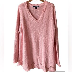 Women’s pullover sweater